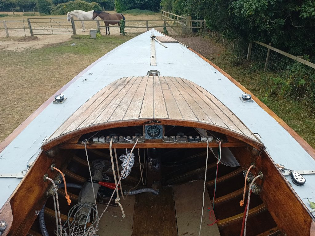 Dragonfly GBR453 wooden top deck